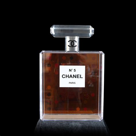 monroe chanel no 5|Chanel no 5 first bottle.